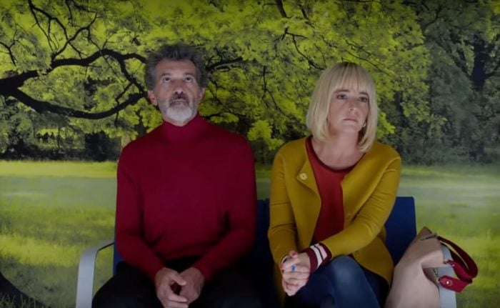 peli o manta. dolor y gloria. antonio banderas cecilia roth