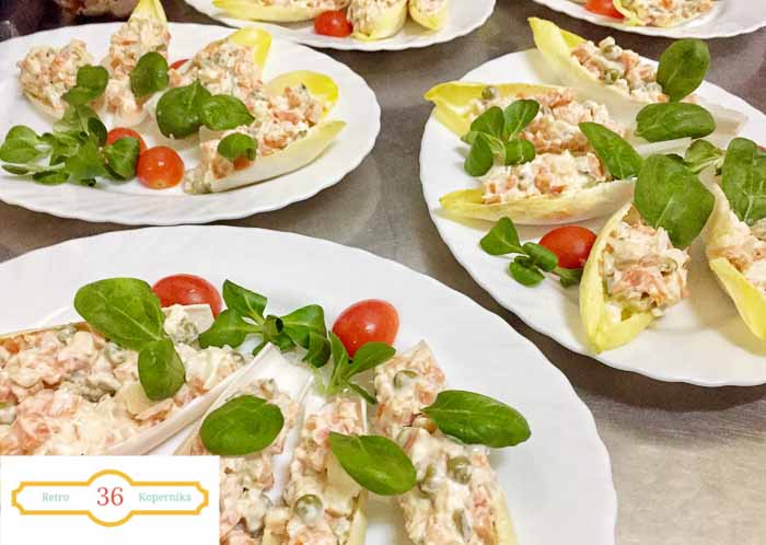 FullSizeRender 6 - Łódki z liści cykorii.