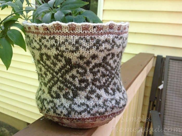 ASimpleHomestead.com - Fair Isle planter cover