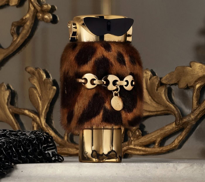 Discover FAME FELINE, the new fashionable and furry collector by Rabanne