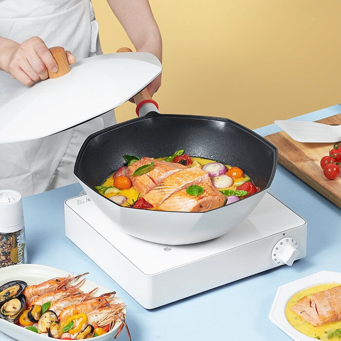 non-stick wok pan