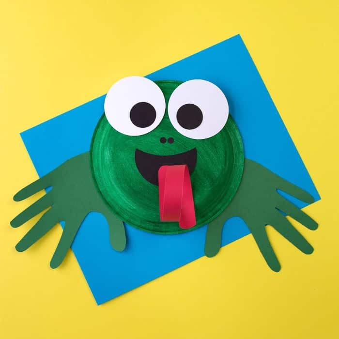 paper plate frog