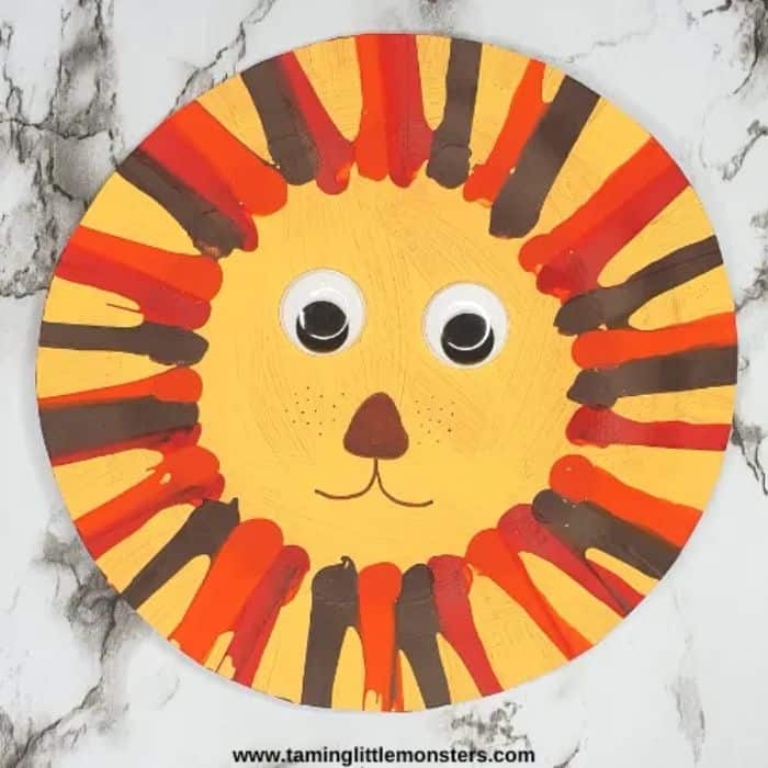 paper plate lion