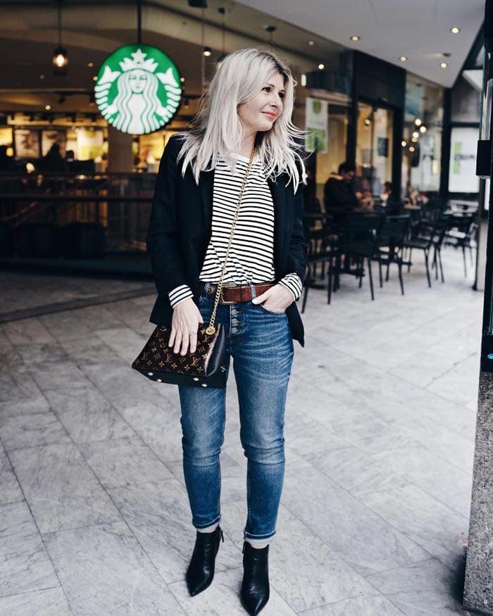 a classic nautical-inspired outfit | 40plusstyle.com
