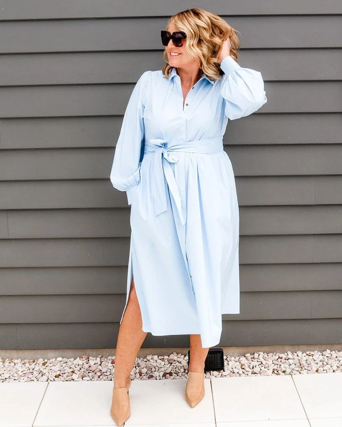 How to dress when you are petite - Bev in a shirtdress | 40plusstyle.com