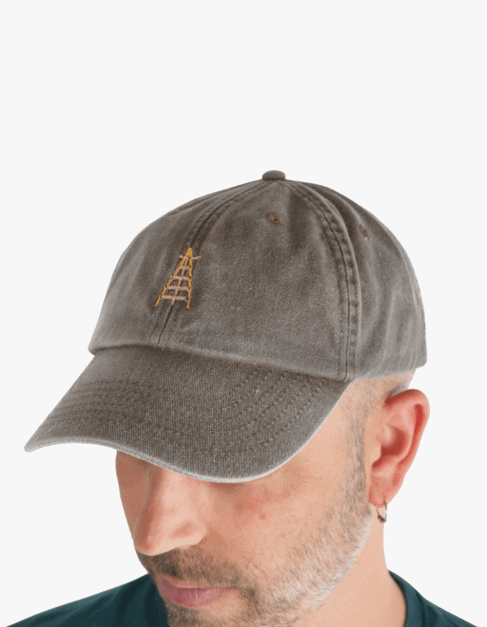 Gorra visera amb brodat "Escala de figuera"
