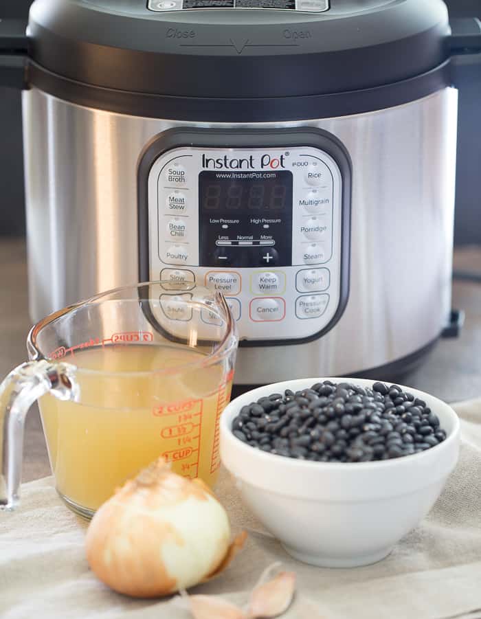 Ingredients to make instant pot black beans