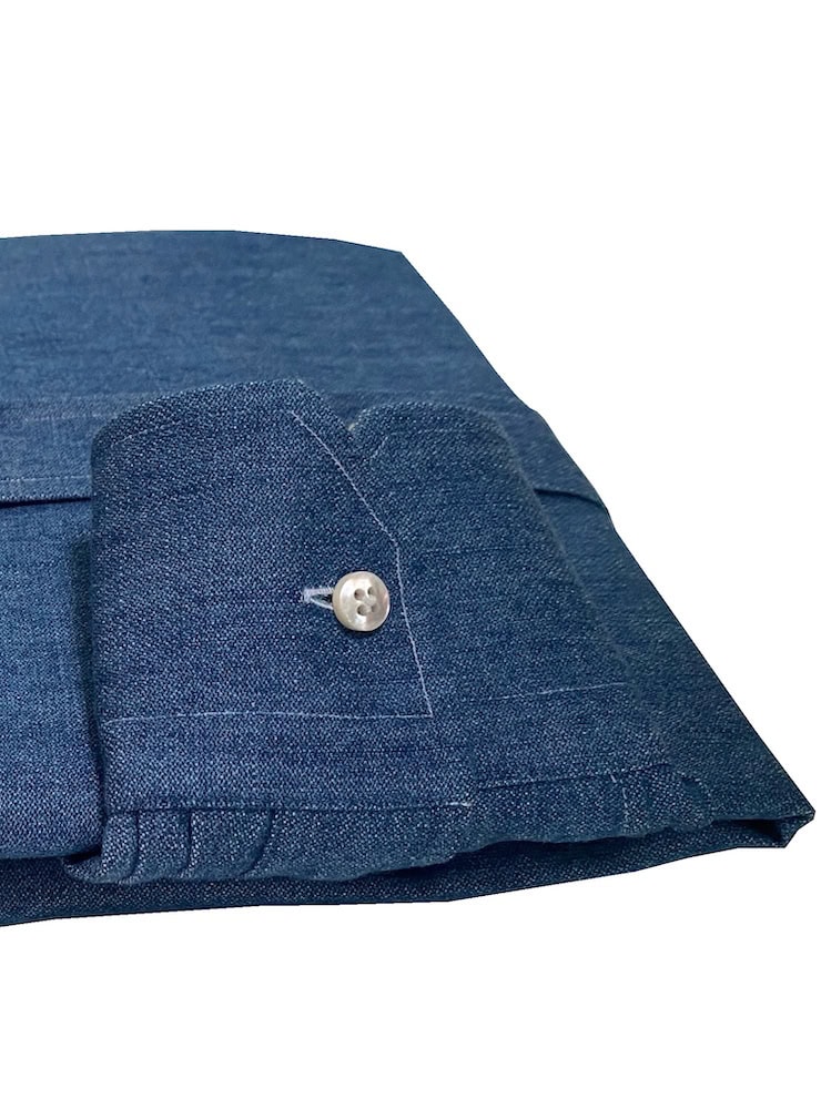 Our MONTEZEMOLO DENIM Cotton 100% cotton shirt.