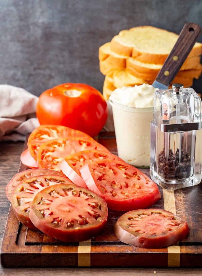 Ingredients for Tomato Sandwiches