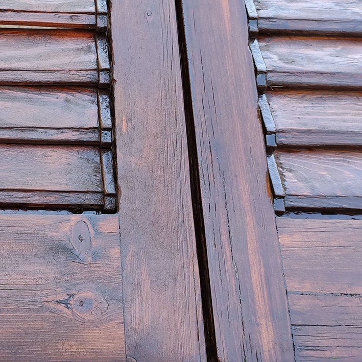 Restauració porticons de fusta