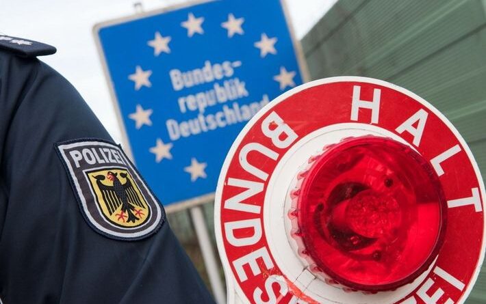 Halt Bundespolizei (Foto: Bundespolizei)