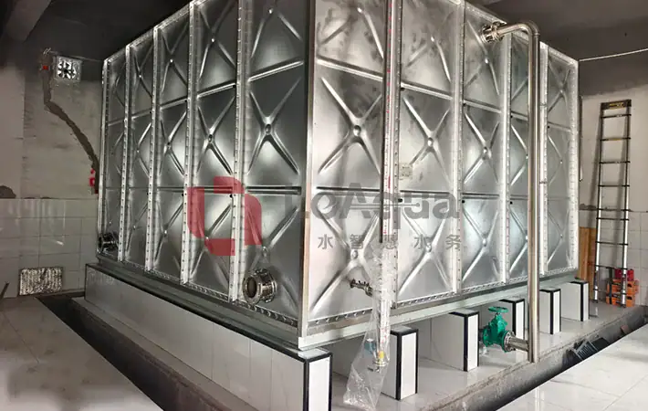 Indoor Stainless Steel Water Tank