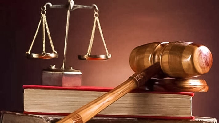 Quyền im lặng được cụ thể hóa thành các nguyên tắc trong pháp luật Tố tụng Hình sự