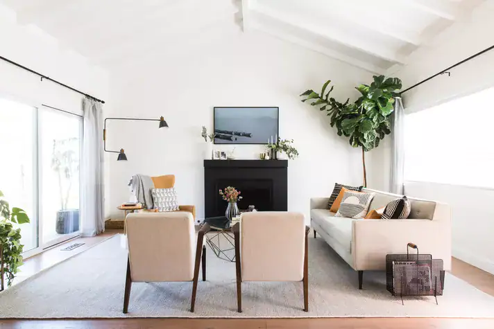 3 3 living room accent wall ideas 21 Living Room Accent Wall Ideas To Enhance Your Space 3