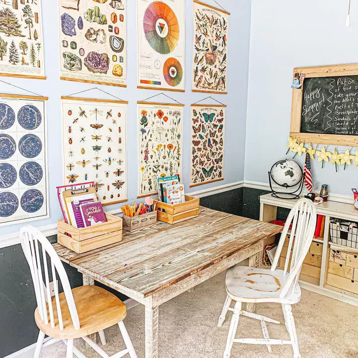 4 4 home office 5 Creative Ways to Carve Out a Home Office In Any Space 4
