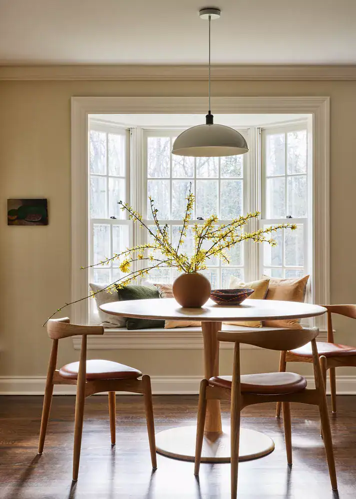 8-1 8-1 midcentury modern 15 Midcentury Modern Color Palette Ideas To Try 8 1