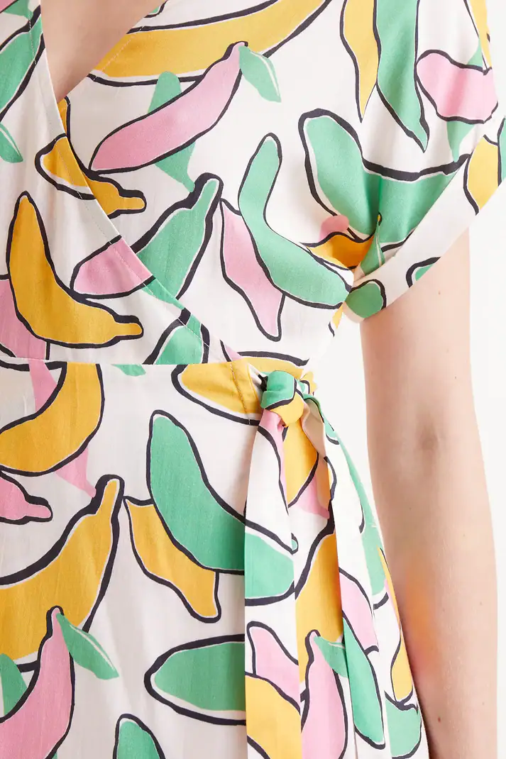 Vestido Midi LENZING™ ECOVERO™ Banana Compañía Fantástica 4