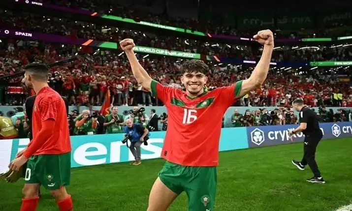 alt= Abde Ezzalzouli sous le maillot des Lions de l'Atlas.