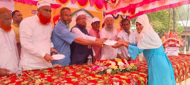 কামালখান হাট ফাজিল ডিগ্রি মাদরাসার বার্ষিক ক্রীড়া প্রতিযোগিতা অনুষ্ঠিত