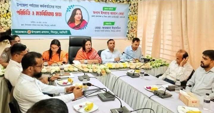 সরকারী কর্মকর্তাদের অফিস সময়সূচী মেনে চলতে হবে- ডিসি, নরসিংদী 