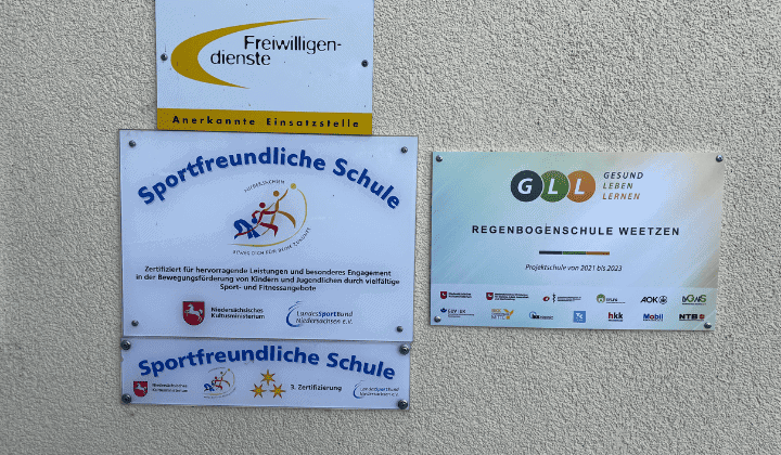 Grundschule-Weetzen-Eingang-2