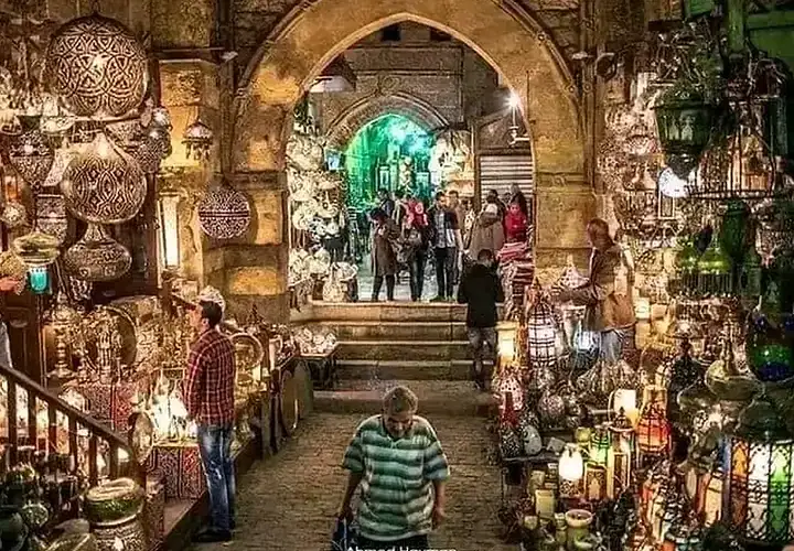 Traditional shops at Khan El Khalili Bazaar