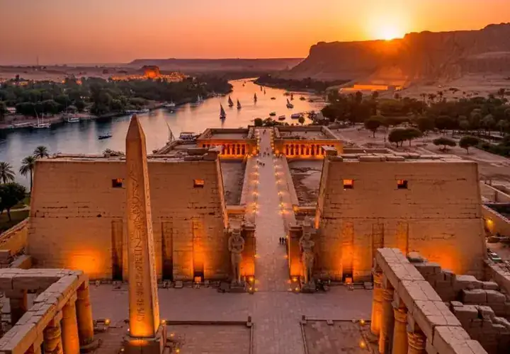 Circuit privé en Égypte à Louxor et temple de Karnak