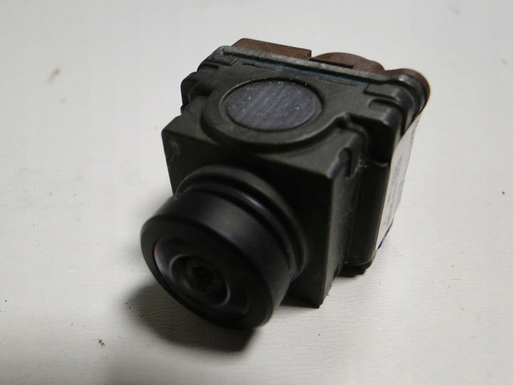 MERCEDES B W247 247 KAMERA 360 STOPNI W GRILL - obrazek 4