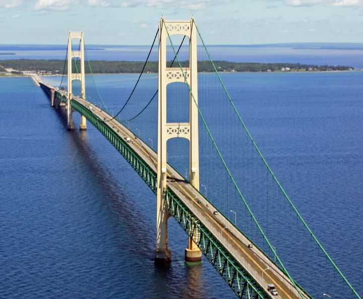 Would You Dare to Cross the World's Most Dangerous Bridges? lchrzxjchsstvdtb