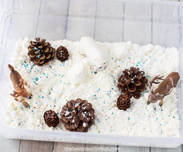 DIY fake snow recipe for sensory bin