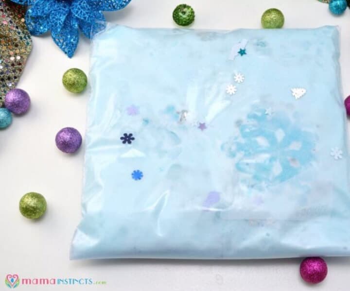 21 Fun Winter Sensory Bin Ideas For Preschoolers - Kidz Craft Corner