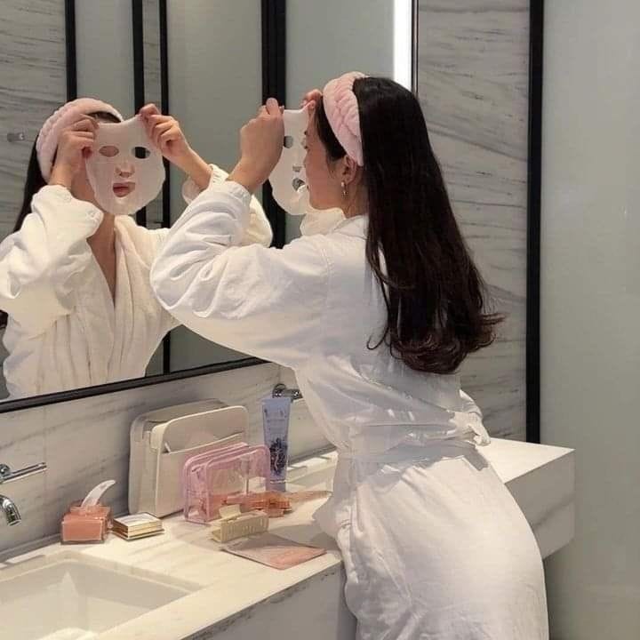 Gelombang Skincare Lokal: Dari Dapur UMKM ke Rak Toko Modern