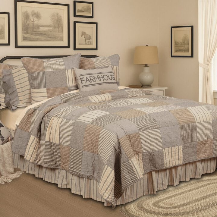Sawyer Mill Charcoal King Quilt 105Wx95L