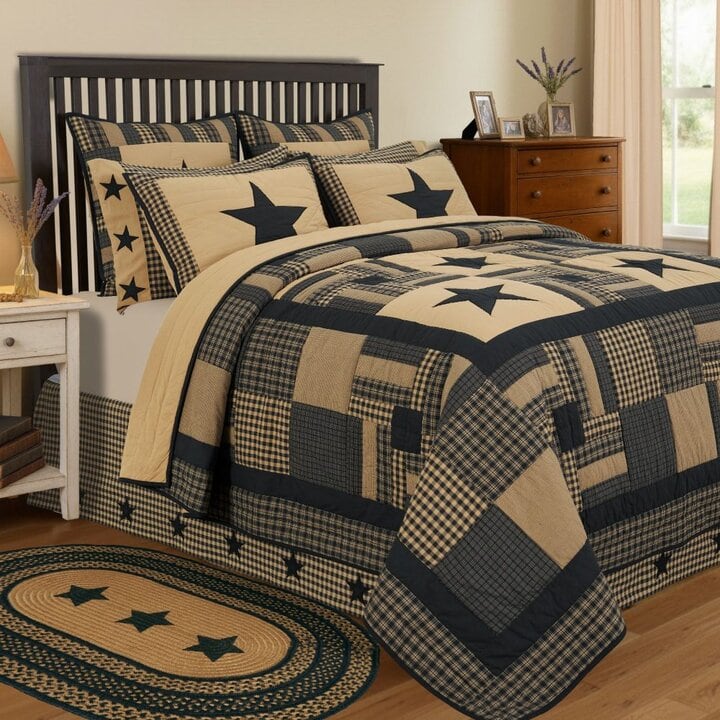 Black Check Star Twin Quilt 68Wx86L