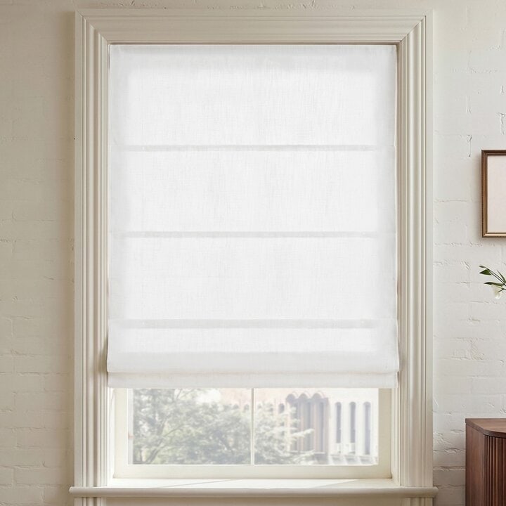 Madison Park Emery Cordless Roman Shade in White, 29x64" MP40-9042