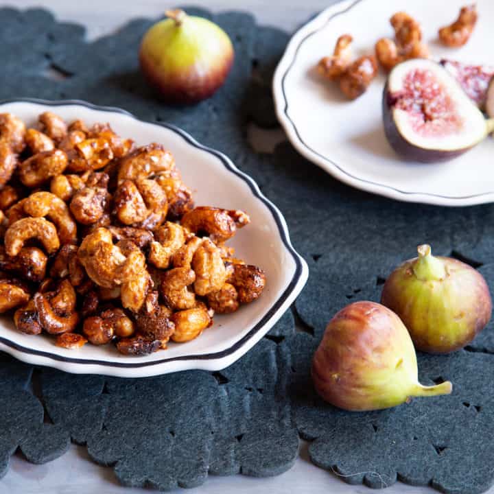 Spiced nuts are great for parties, like these Thai spiced cashews that only take 20 minutes to make.