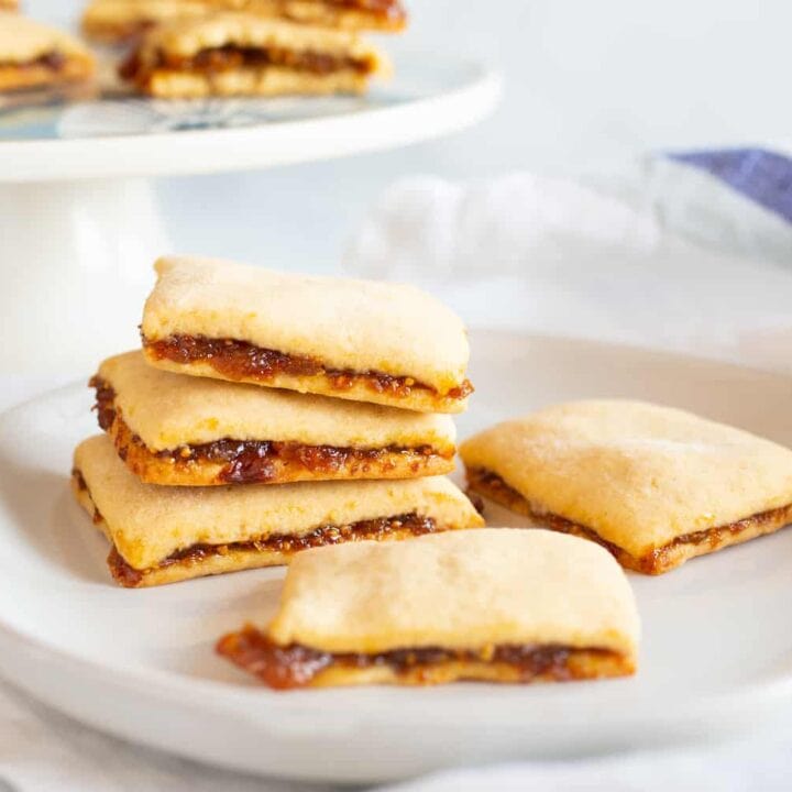 stacks of fig newton cookies