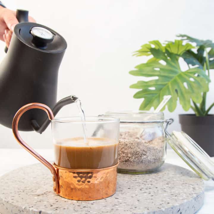 making homemade instanf coffee