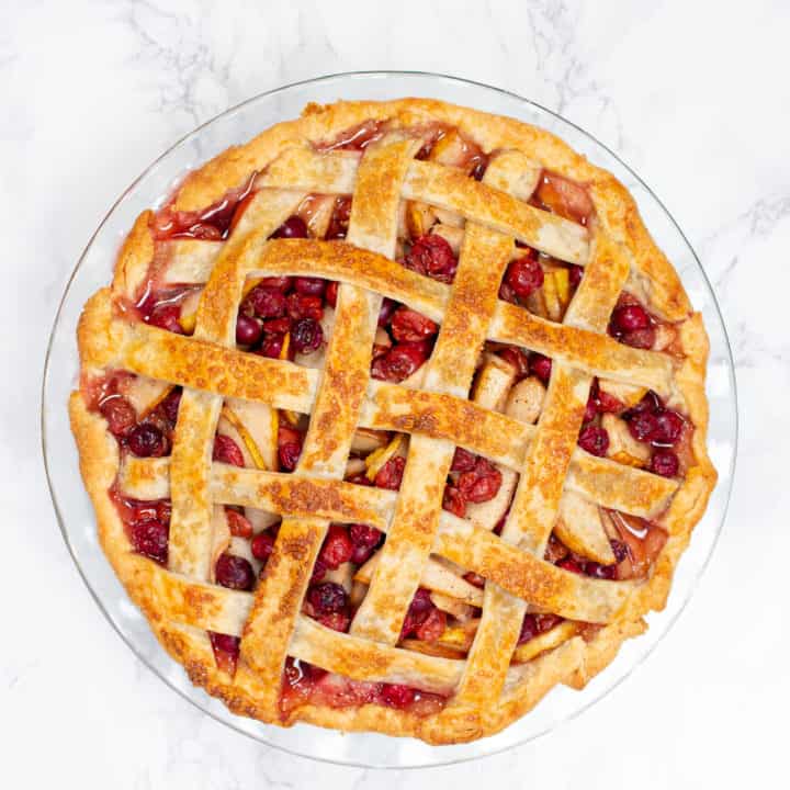 cherry pie with lattice pie crust