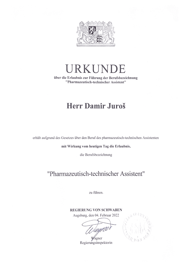 Berufsurkunde von Damir Juroš zur Erlaubnis der Führung der Berufsbezeichnung PTA.