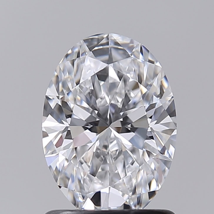 1.1 ct Oval Lab-Diamond