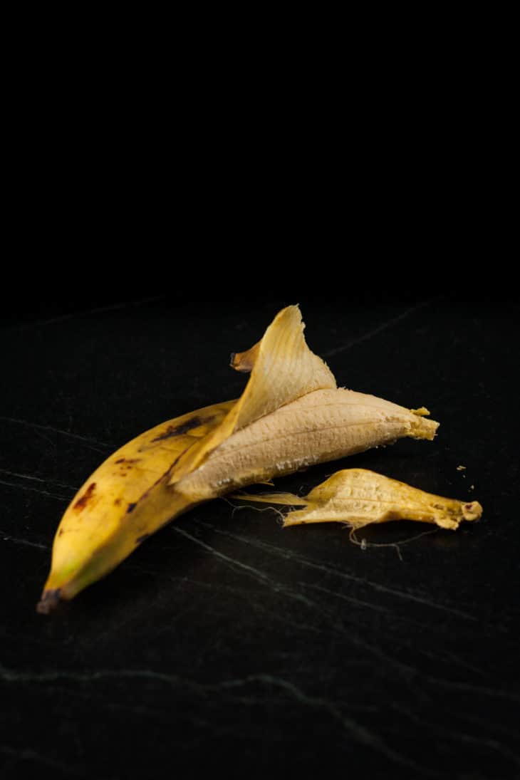 Baked Plantains with Garlic and Butter