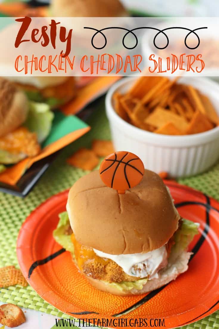 Spice up your next party with these Zesty Chicken Cheddar Sliders. This recipe has plenty of zing! AD #HoopsWithCrunch