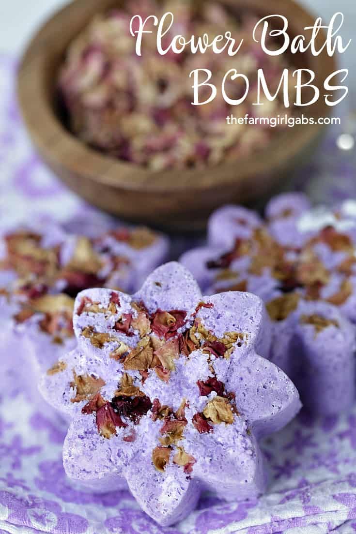 Make a batch to give as gifts, or make some when you need to relax - this Flower Bath Bombs recipe only requires a few simple ingredients. #bathbombs #spa #selfcare #diybathbombs #flowers #bathbombsrecipe