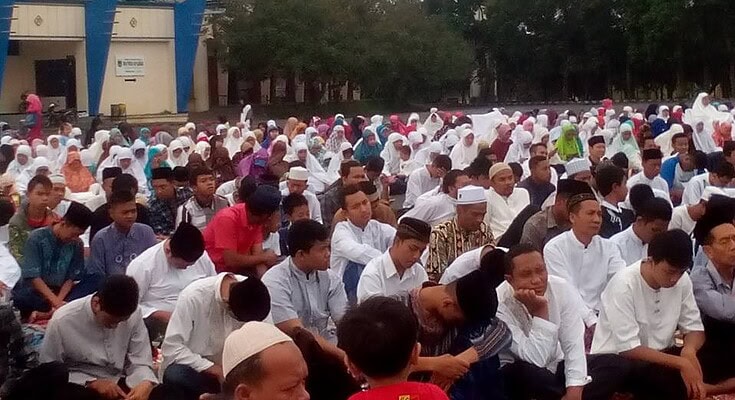 Lima Ribu Jamaah Muhammadiyah Salat Ied di Kanjuruhan