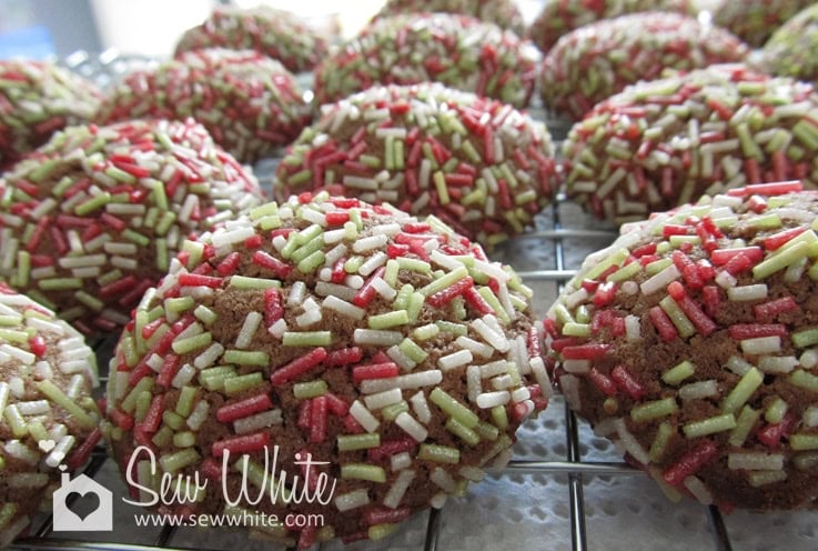 red green and white sprinkles all the way round cookies