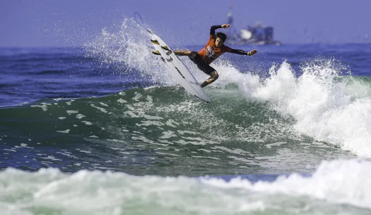 alt= Odriozola et Salgado remporten Junior Pro Taghazout