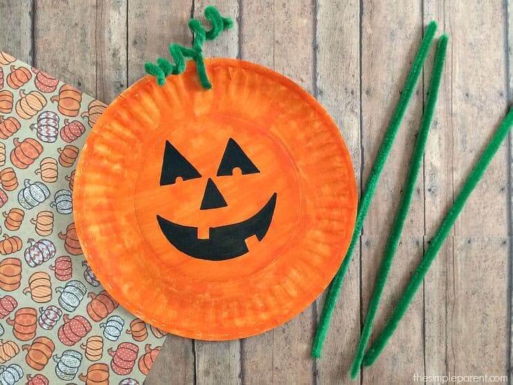 paper plate pumpkin craft