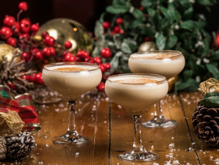 Let-Your-Holiday-Season-Be-Warmed-Up-This-Christmas-Cocktails-capa-740x560 Let-Your-Holiday-Season-Be-Warmed-Up-This-Christmas-Cocktails-capa-740x560 christmas cocktails Let Your Holiday Season Be Warmed Up W/ These Christmas Cocktails Let Your Holiday Season Be Warmed Up This Christmas Cocktails capa 740x560
