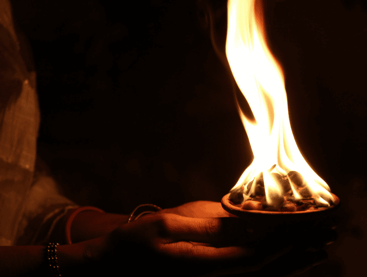 Everything About Diwali, The Unmissable Festival Of Lights diwali Everything About Diwali, The Unmissable Festival Of Lights Everything About Diwali The Unmissable Festival Of Lights feat 740x560